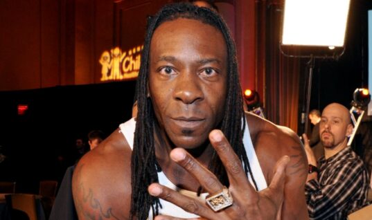 Two-Time WWE Hall Of Famer Booker T Open To One More WWE Match