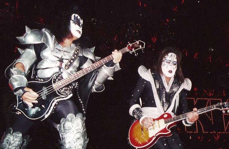 Ace Frehley & Peter Criss Respond To Offer To Join KISS On Farewell ...