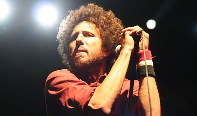 Rage Against The Machine Frontman Injures Leg During Concert – WEB IS ...