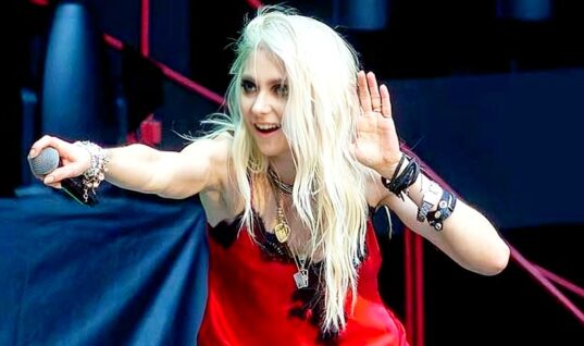 Pretty Reckless Singer Shares Topless Pic Ahead Of Opening Night With AC/DC
